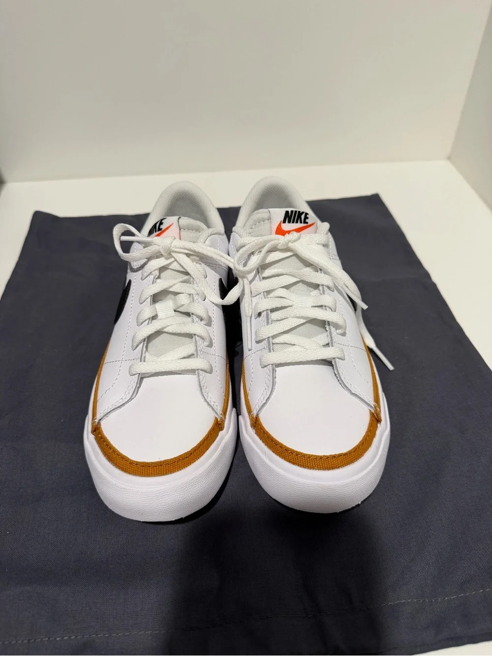 Nike clean white